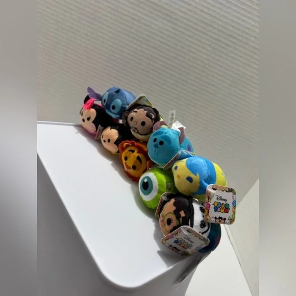 Disney Tsum Tsum mini’s bundle. All 9 NWT - Picture 4 of 4